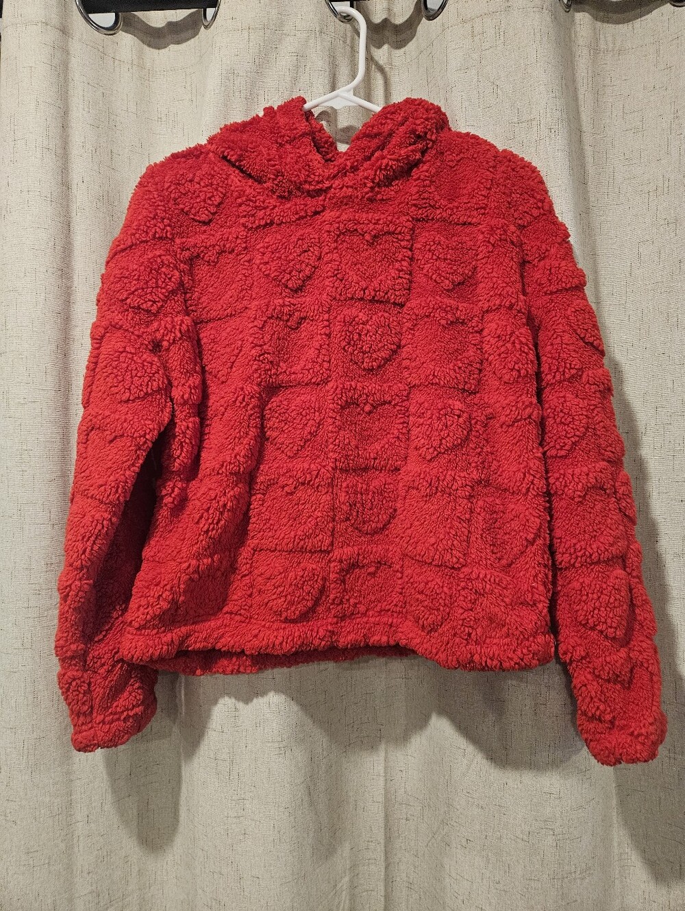Cozy Red Sherpa Hoodie Sweater With Heart Detail